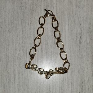 Elegant Gold Chain Necklace